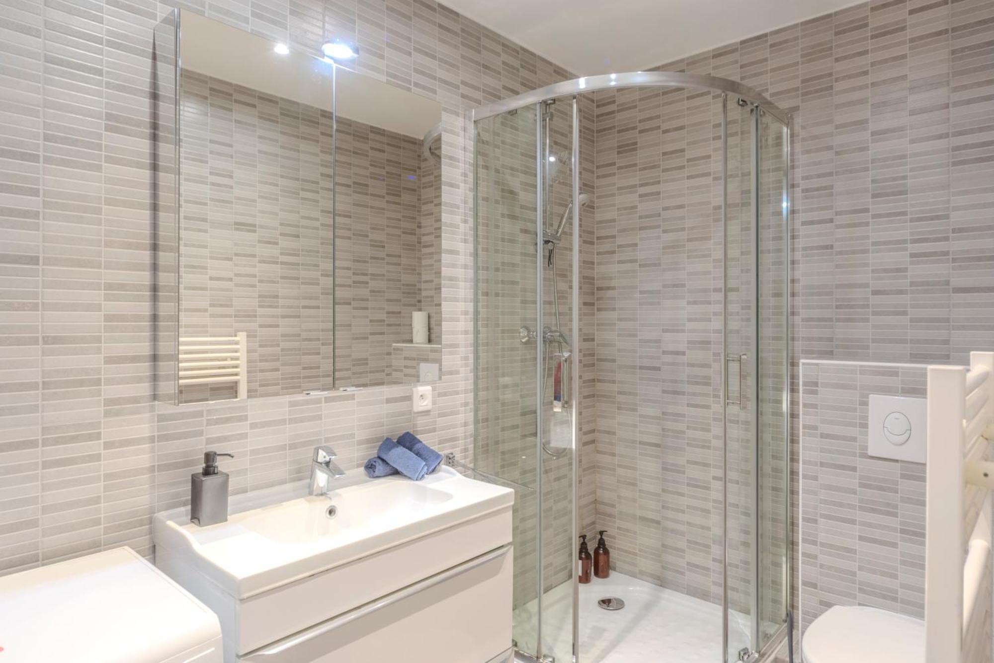 Lovely Renovated 45M2 In The Hearth Of كان المظهر الخارجي الصورة